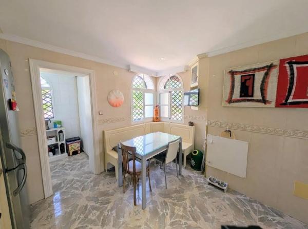 Chalet adosado en venta en  Avenida del Prado , Marbella photo 4