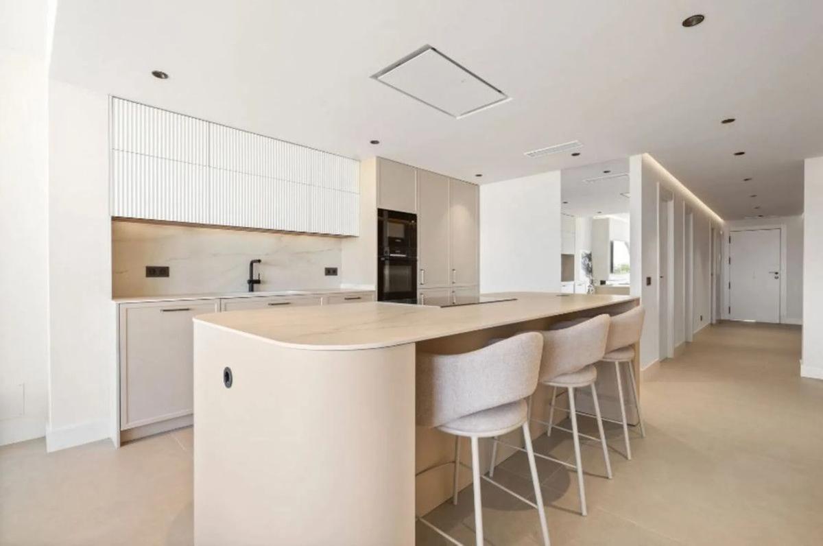 Venta de piso en Super Manzana 3-J, Marbella
photo 4
