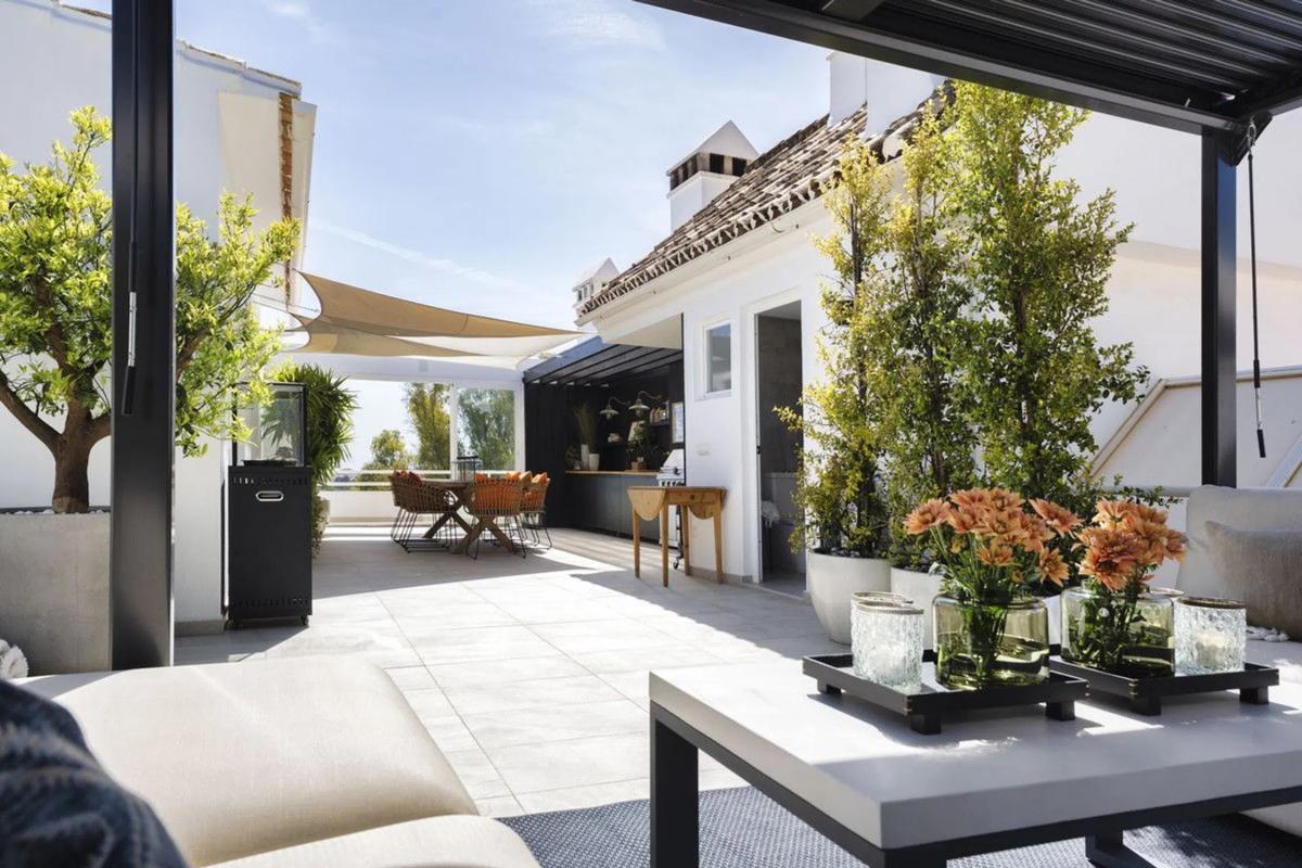 Venta de duplex en Calle Tucán, Marbella photo 2