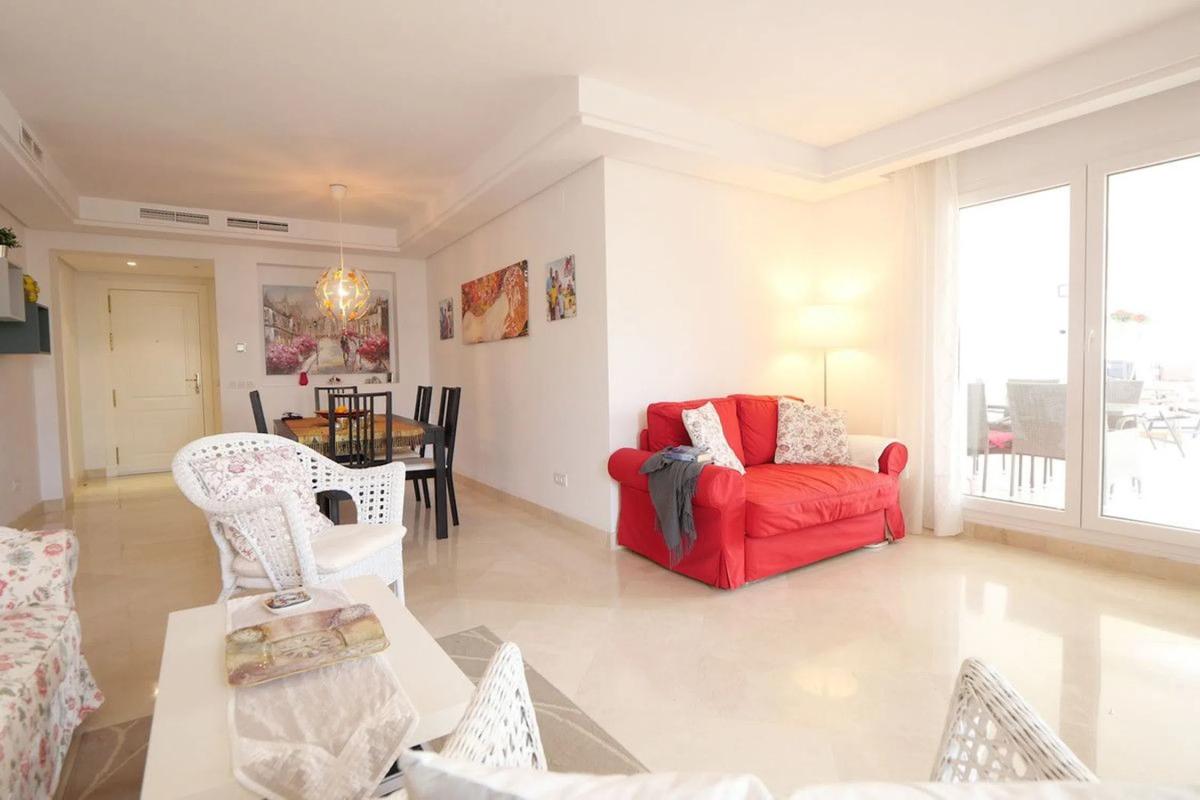 Venta de piso en Urbanizacion N Andalucia J, Marbella
 photo 5