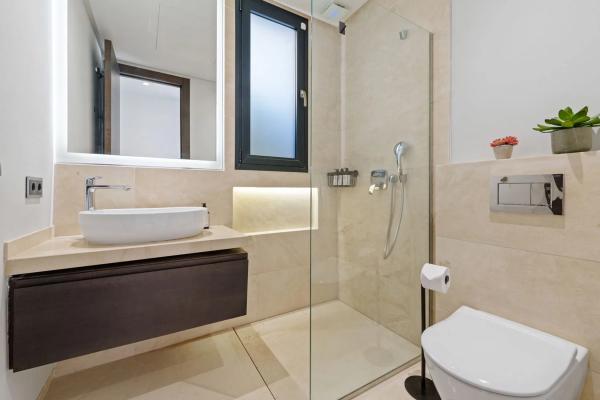 Chalet independiente en venta en Calle Haza del Conde, 4 C, Marbella
 photo 2