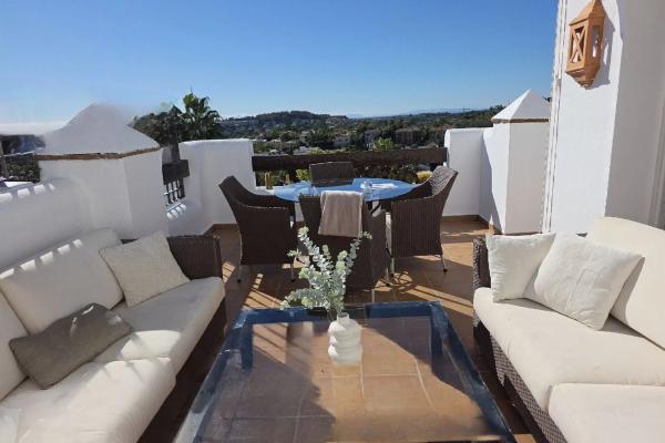 Duplex na sprzedaż w Las Tortugas Blq 7, Apt 721, Marbella photo 1