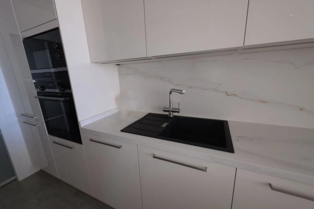 Duplex sale in Las Tortugas Blq 7, Apt 721, Marbella photo 2