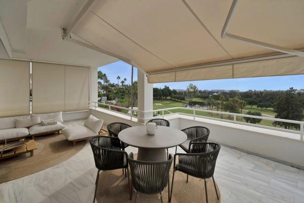 Venta de piso en Urbanizacion N Andalucia 3F, Marbella
photo 1
