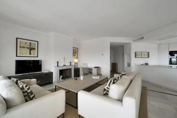 Venta de piso en Urbanizacion N Andalucia 3F, Marbella
 photo 4