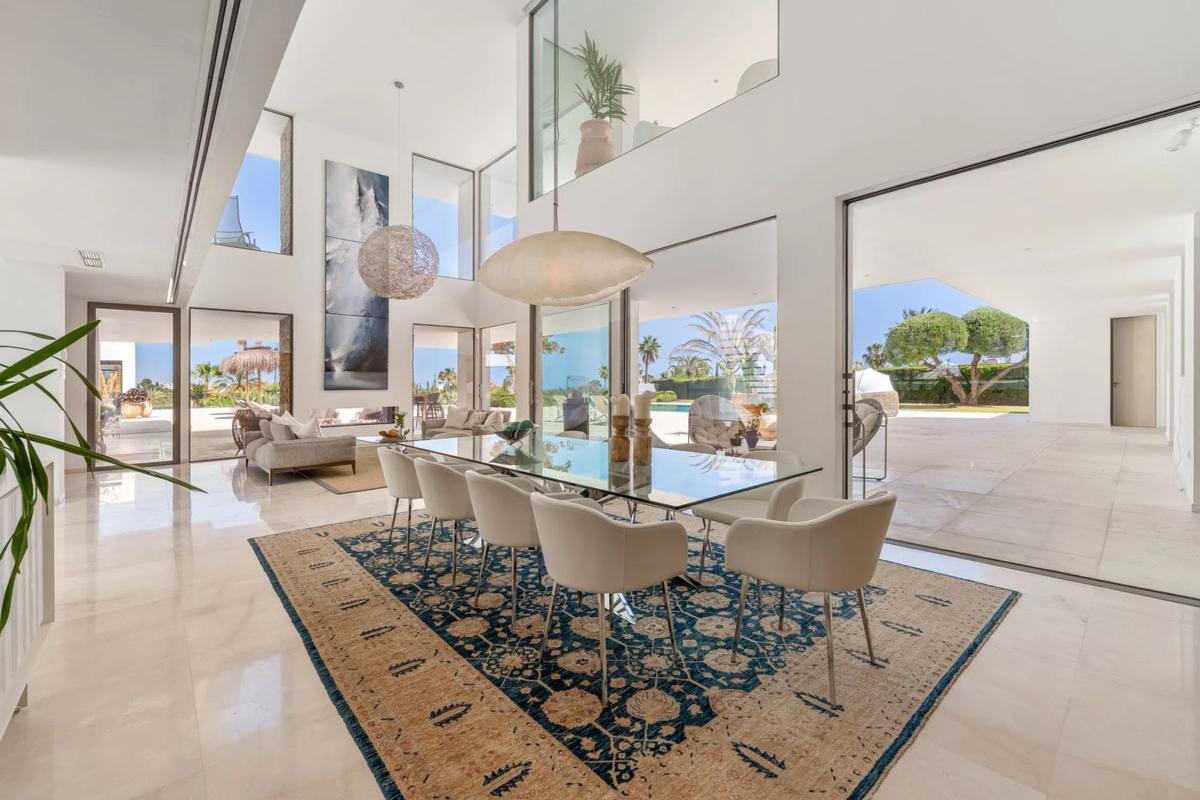 Sale of independent chalet in Calle Osa Menor 2G, 42 B, Marbella
photo 3