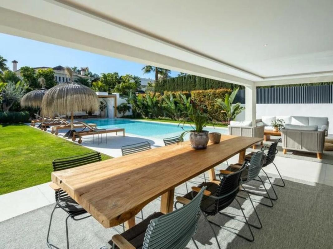 Venta de chalet independiente en Calle Osa Menor 2G, Marbella
 photo 2