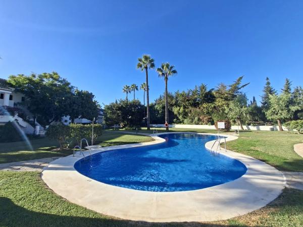Venta de piso en Urbanizacion N Andalucia 7H, Marbella
photo 1