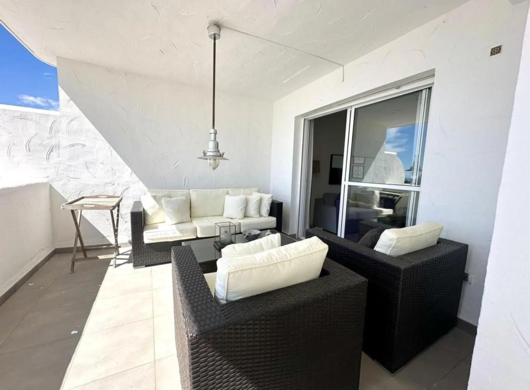 Venta de duplex en Barrio Los Naranjos, Marbella photo 3