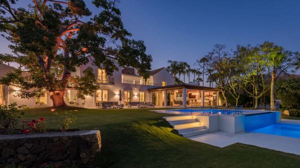 Chalet independiente en venta en Urbanizacion N Andalucia 4G, 4, Marbella
photo 1