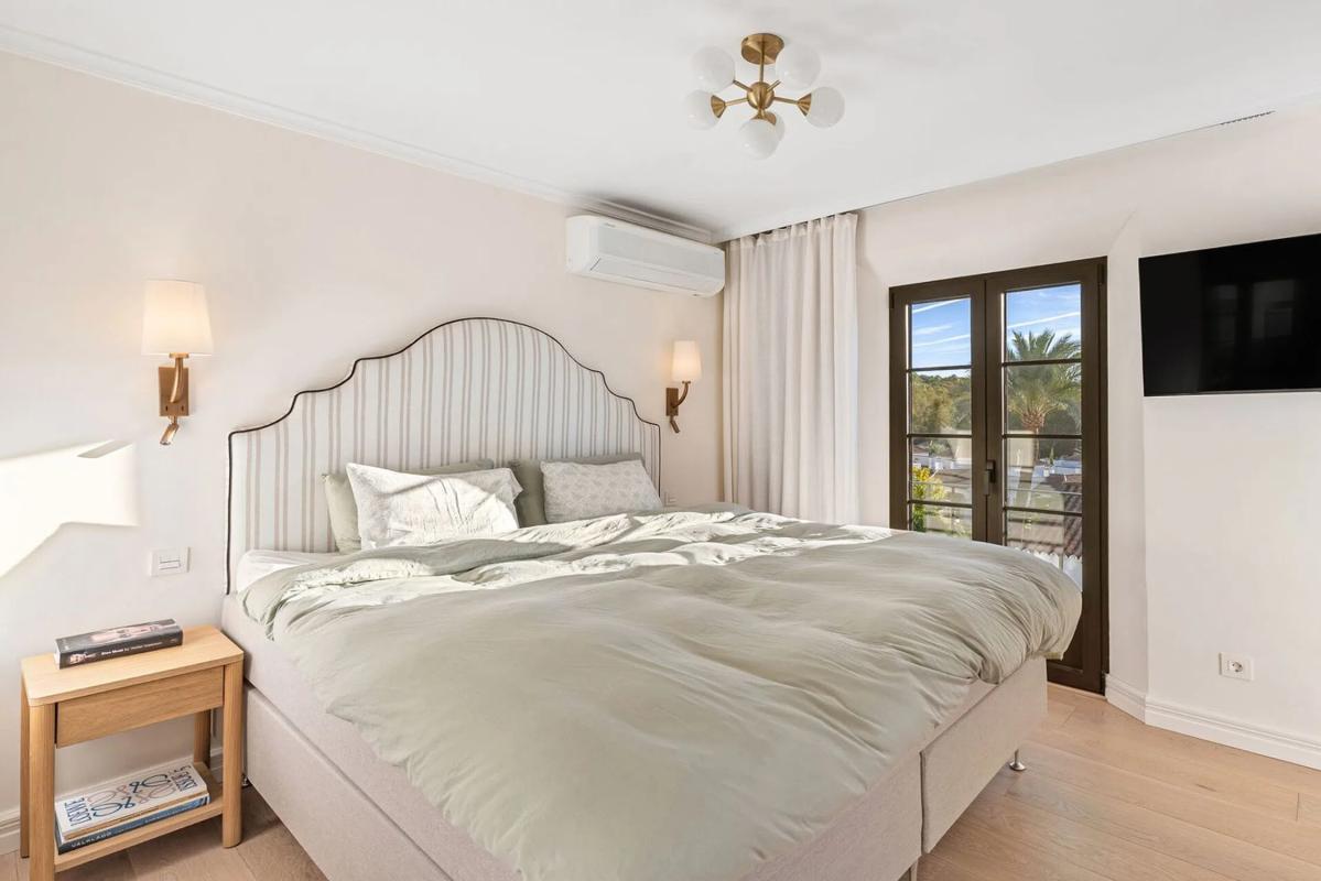Venta de chalet adosado en Calle Aries s/n , Marbella photo 3