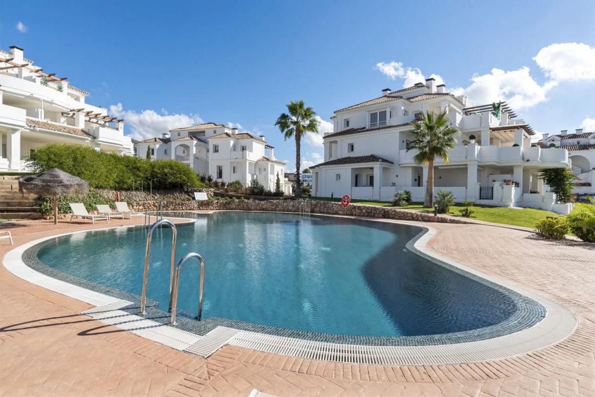 Venta de piso en Barrio Los Naranjos, Marbella
photo 2