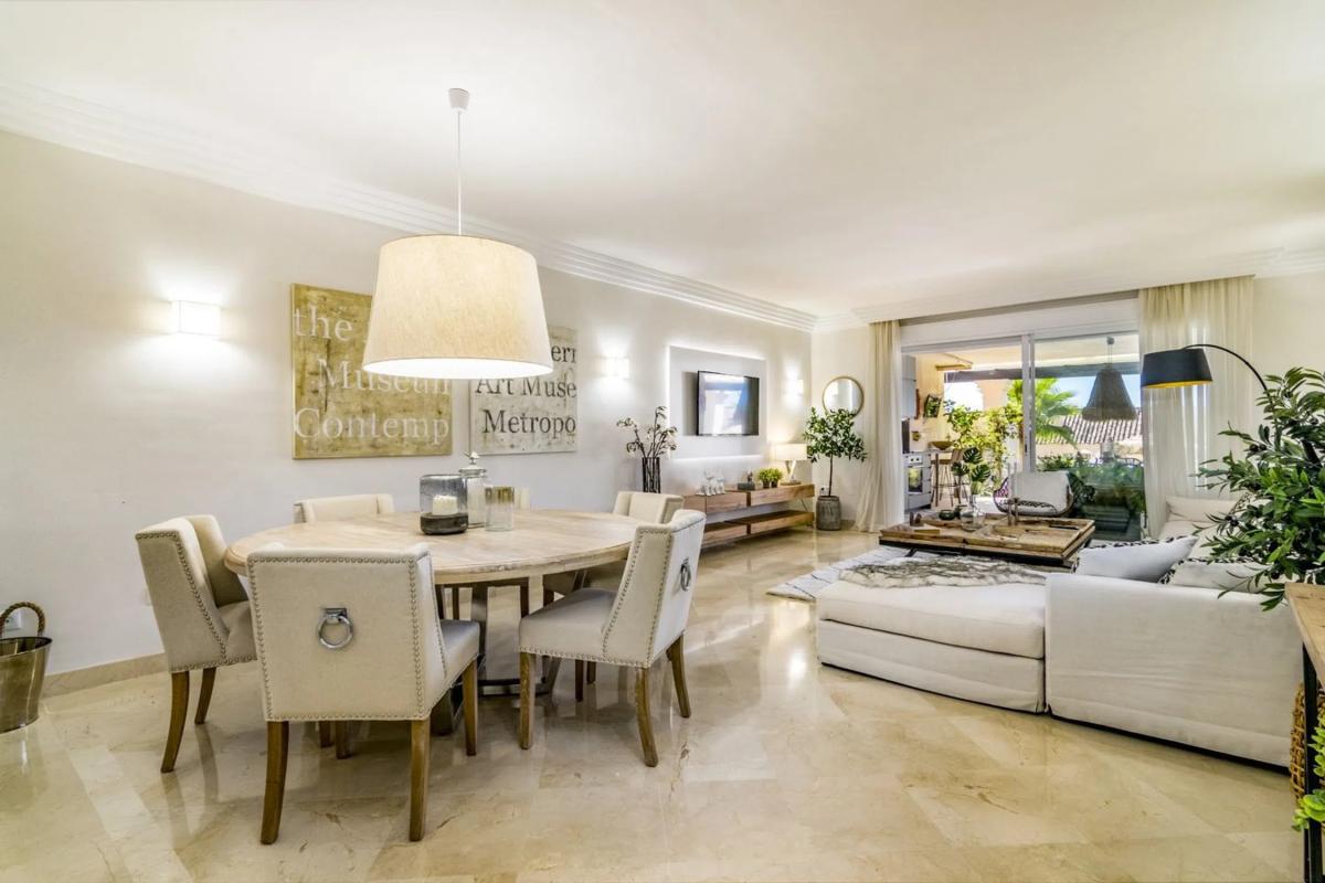 Venta de piso en Calle Pléyades, 35, Marbella
photo 3
