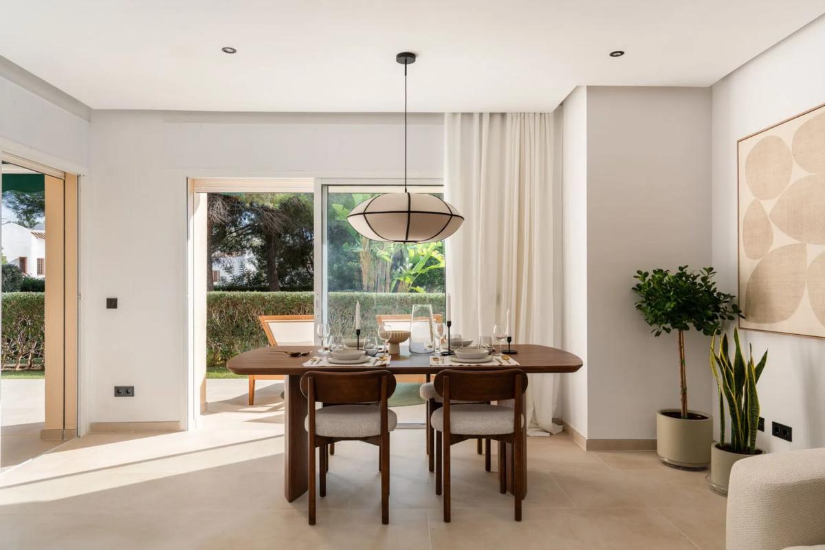 Sprzedaż mieszkania w Barrio Los Naranjos, Marbella
photo 3