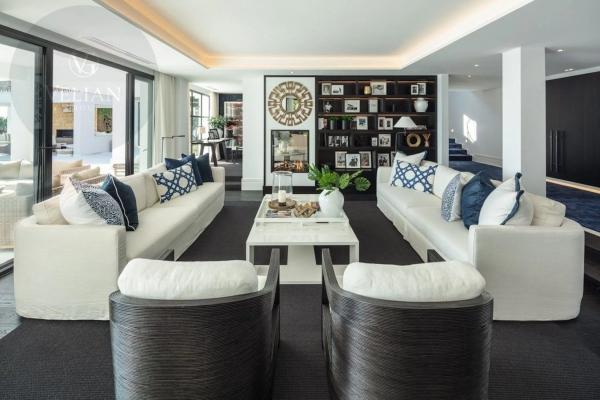 Independent chalet for sale in Nueva andalucia, Marbella
thumbnail 1