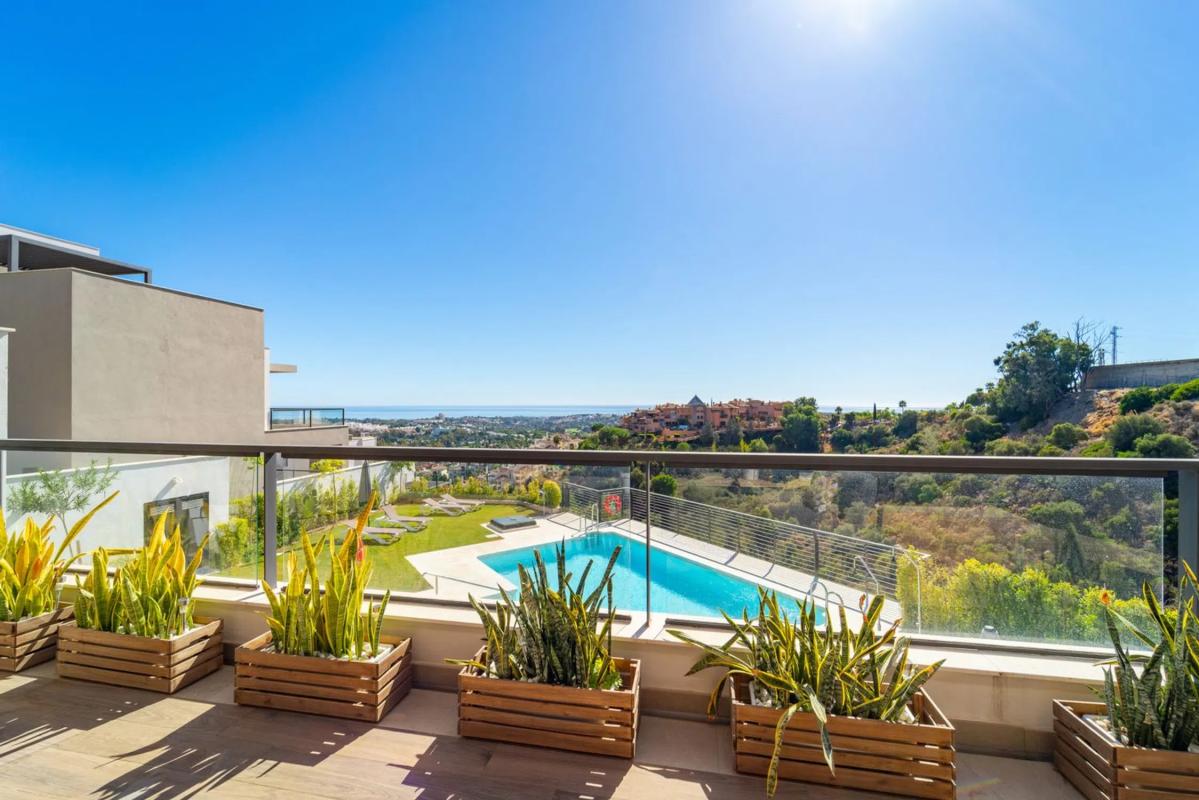 Sale of apartment in Barrio Los Naranjos, Marbella
photo 1