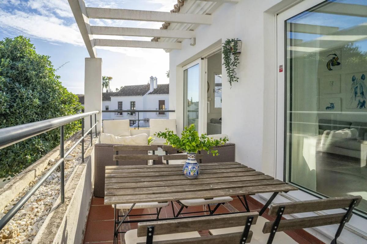 Venta de piso en Barrio Los Naranjos, Marbella
 photo 2