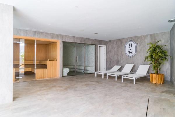 Mieszkanie na sprzedaż w  Barrio Los Naranjos, Marbella photo 4