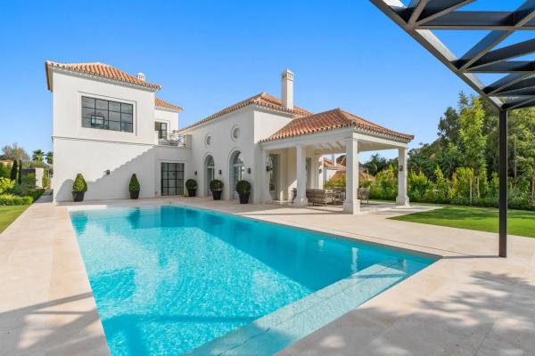 Chalet wolnostojący na sprzedaż w Urbanizacion N Andalucia 2G, Marbella photo 1