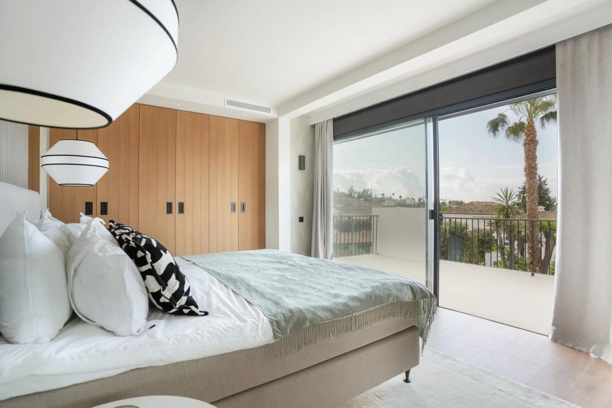 Sale of independent chalet in Urbanizacion N Andalucia 1F, Marbella
 photo 5
