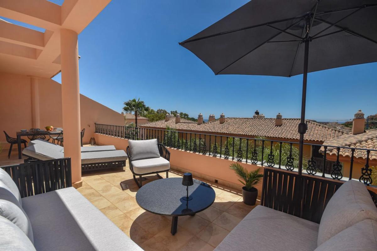 Venta de duplex en Calle Pléyades, 36, Marbella photo 2