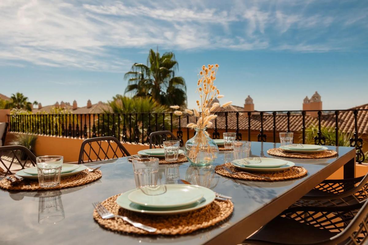 Venta de ático en Urbanización Vista Real, 39, Marbella photo 5