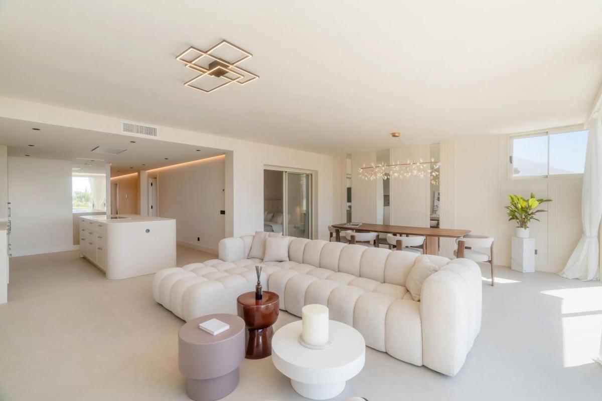 Venta de piso en Barrio Los Naranjos, Marbella
photo 4