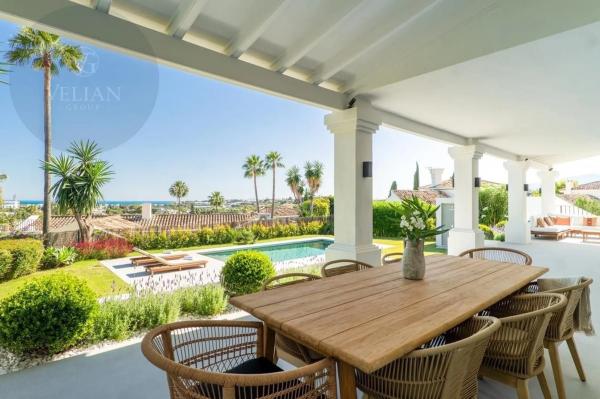 Chalet wolnostojący na sprzedaż w Nueva andalucia, Marbella photo 1