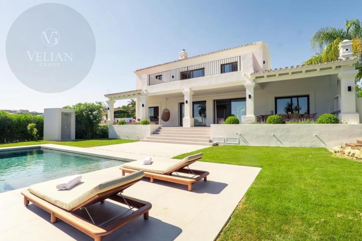 Продажа отдельного шале в  Nueva andalucia, Марбелла photo 2