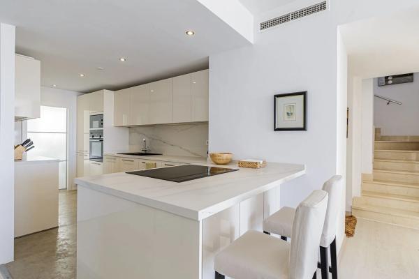Пентхаус на продажу в  UR N ANDALUCIA L, 24, Марбелла photo 4