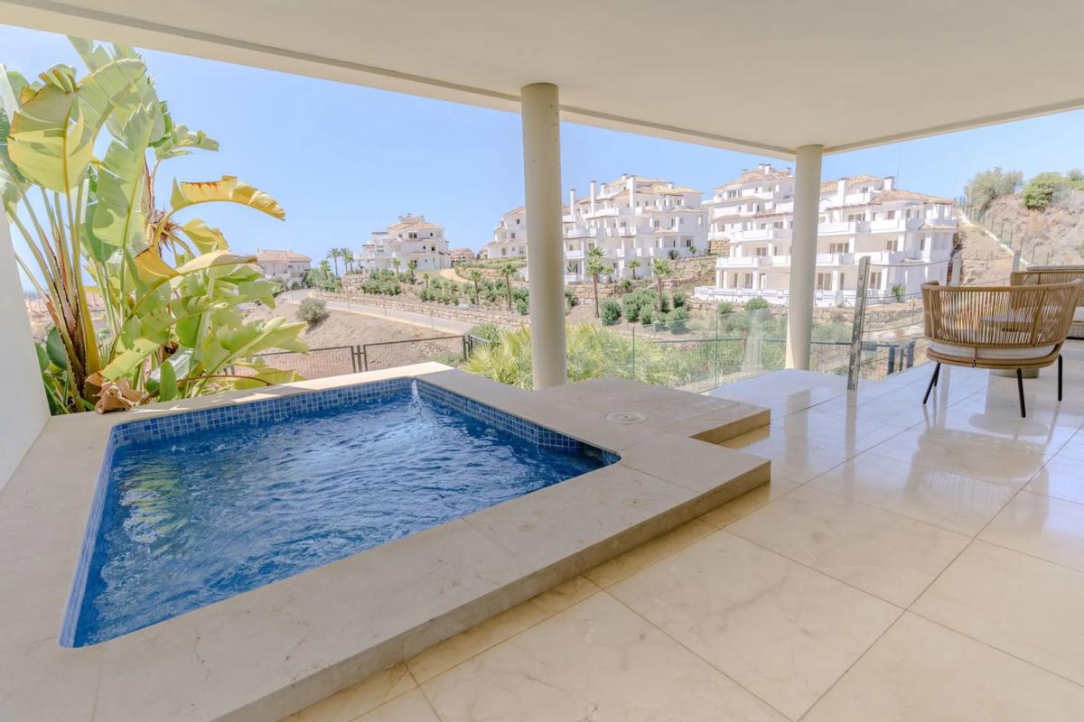 Venta de duplex en Barrio Los Naranjos, Marbella photo 2