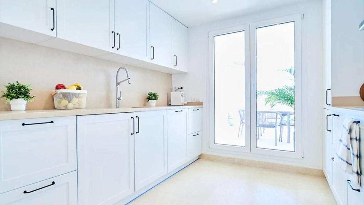 Venta de piso en Barrio Los Naranjos, Marbella
photo 3