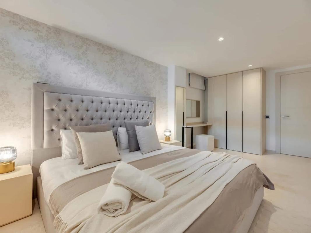 Venta de chalet independiente en Calle Haza del Conde, 1, Marbella
photo 1