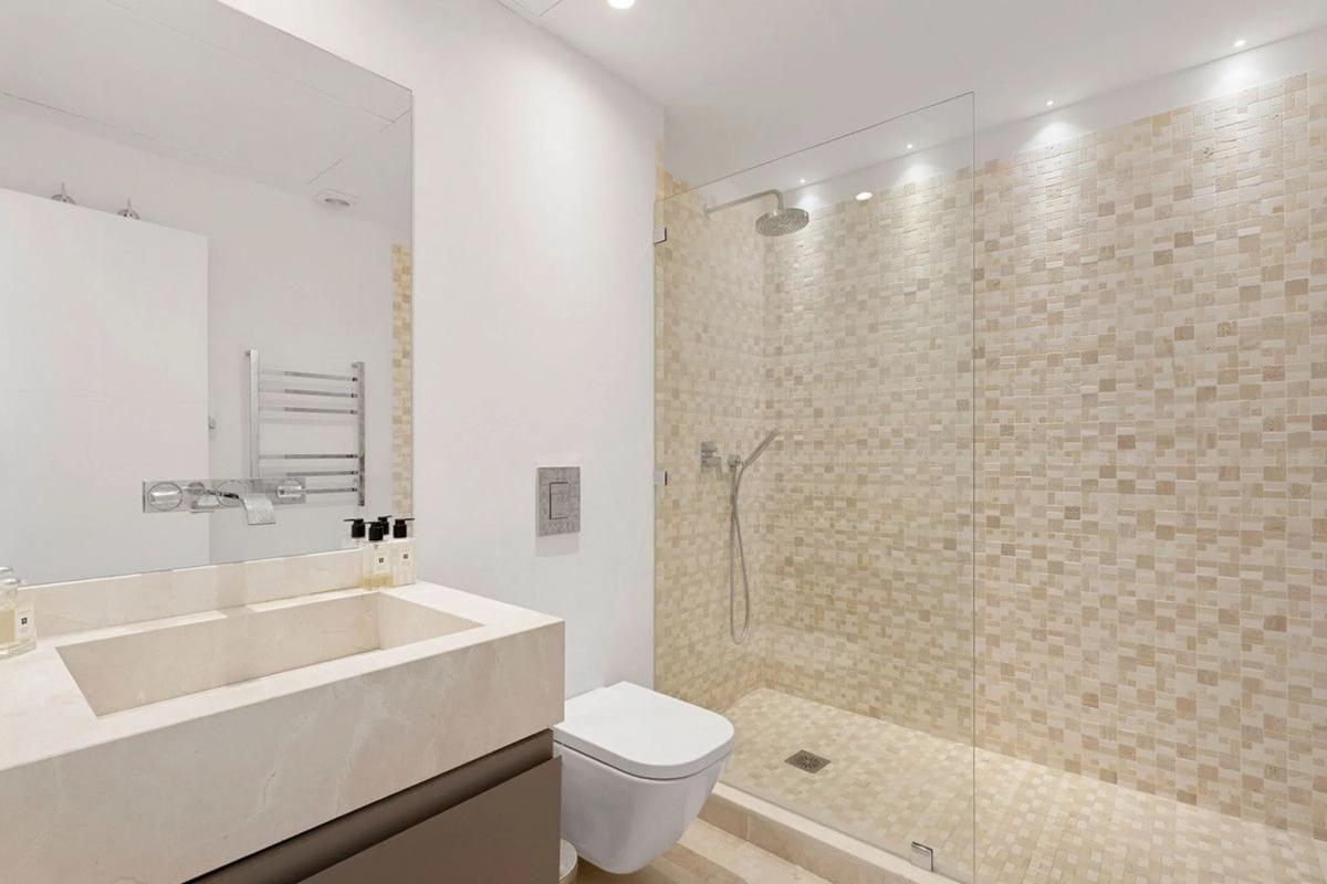 Venta de duplex en Calle Aries, Marbella photo 5