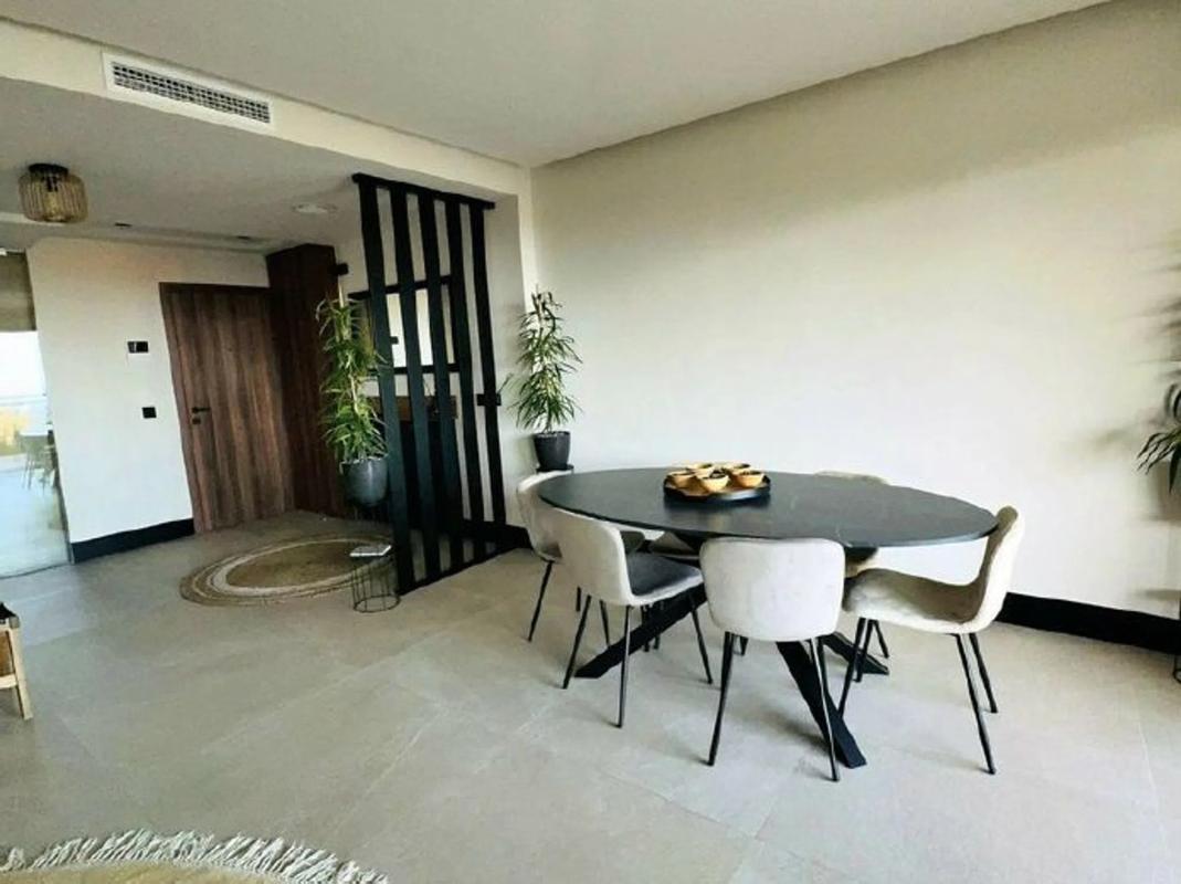 Venta de piso en Calle Osa Mayor, Marbella
photo 3