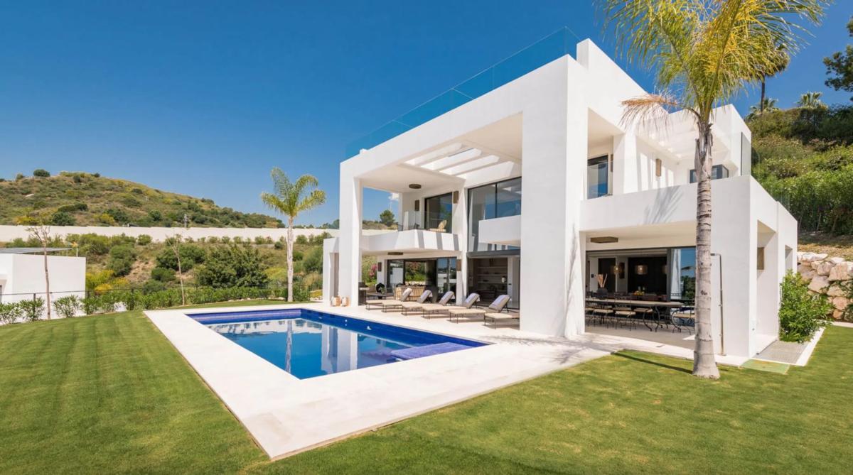 Venta de chalet independiente en Calle Casiopea 5F, Marbella
photo 2