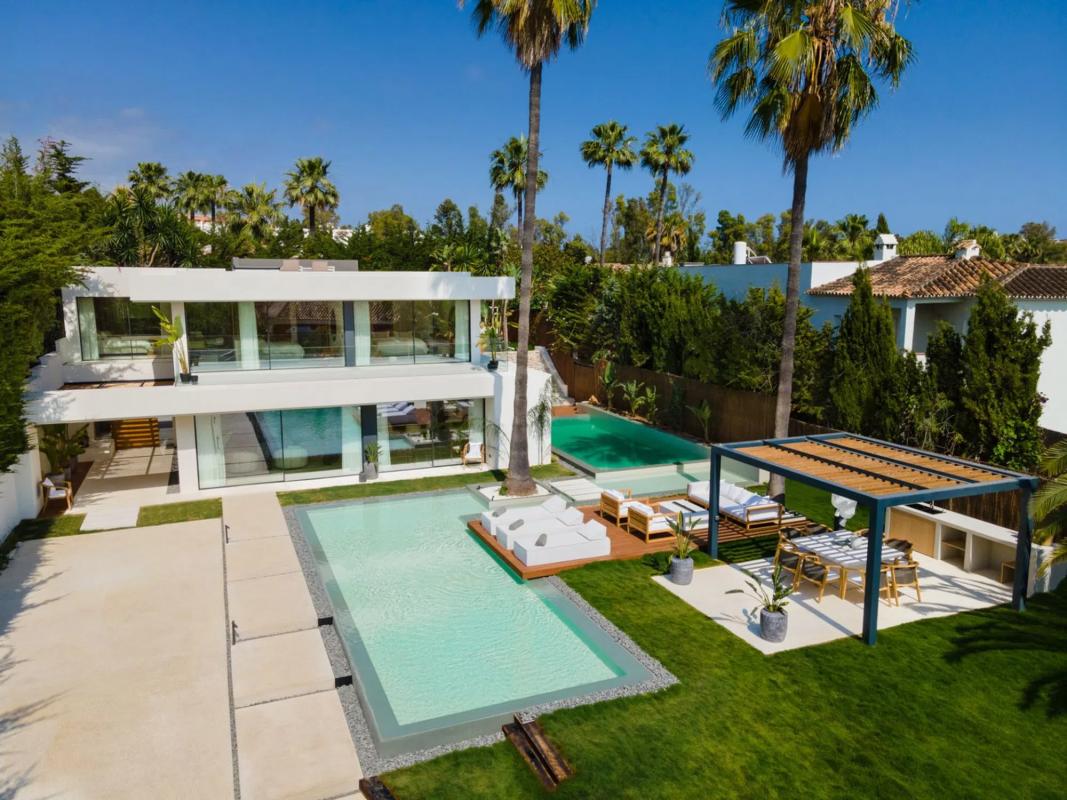 Venta de chalet independiente en Calle Auriga, 1 H, Marbella
 photo 4