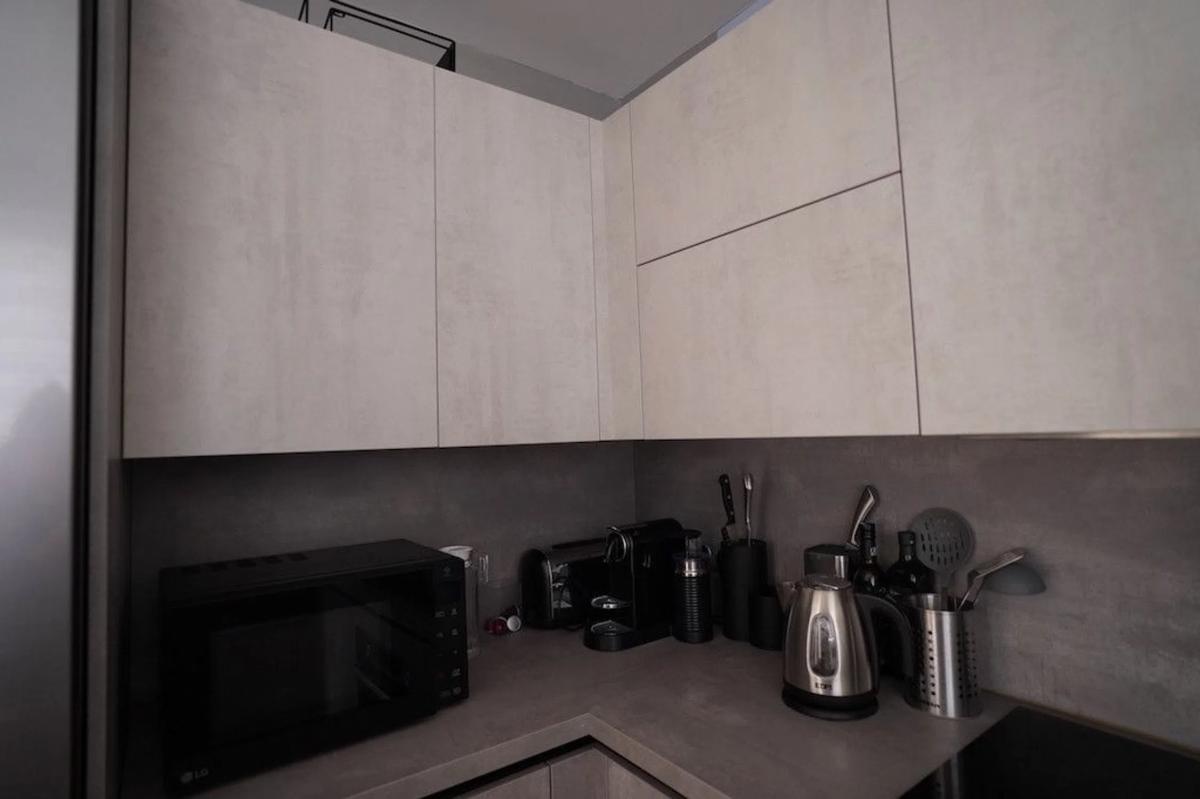 Venta de chalet adosado en Barrio Los Naranjos , Marbella photo 2