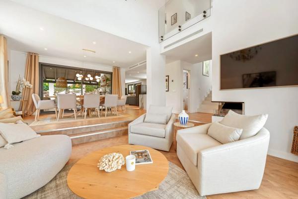 Independent chalet for sale in Calle Aries, 3, Marbella
 photo 4