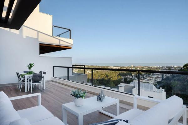 Mansarda na sprzedaż w Calle Aries, Marbella photo 1