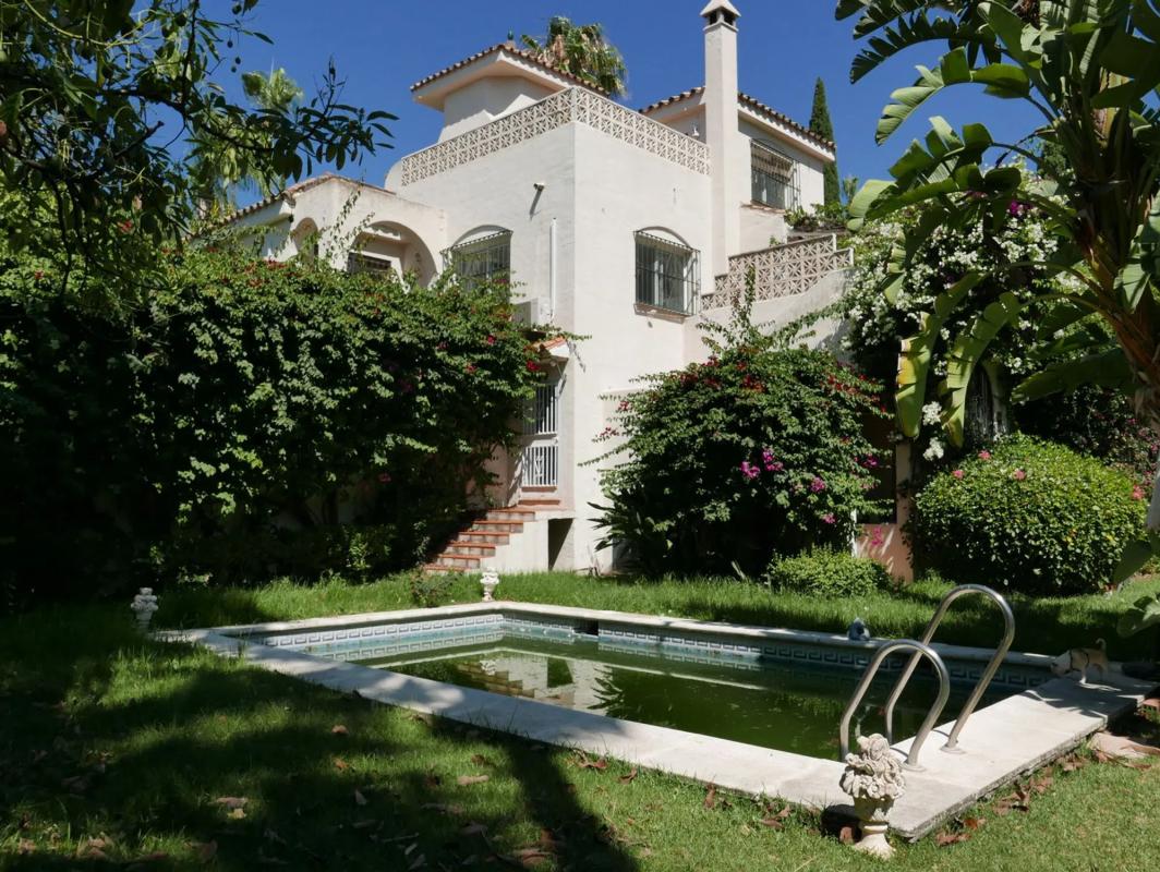 Venta de chalet independiente en Urbanizacion Nueva Andalucia 4J, 29, Marbella
photo 4