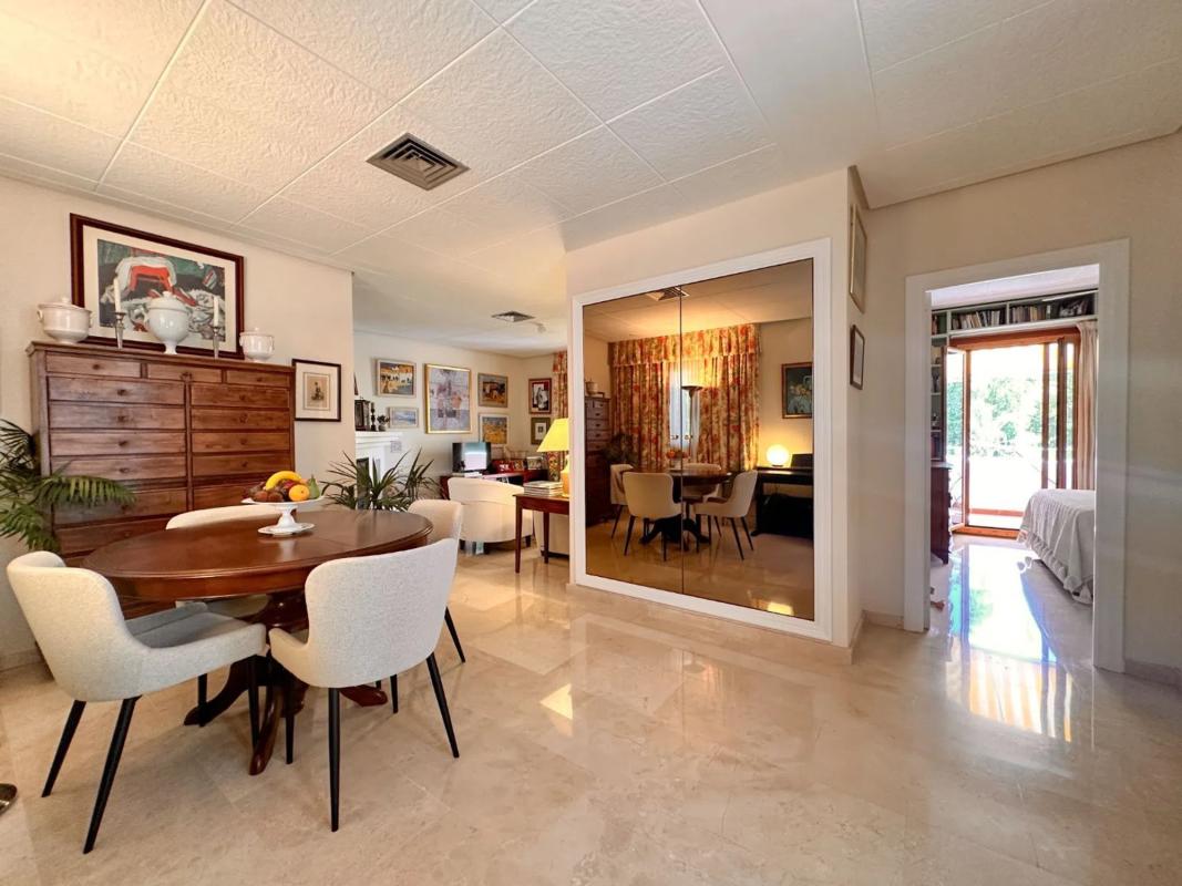 Venta de piso en Barrio Los Naranjos, Marbella
photo 5