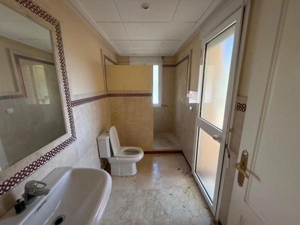Chalet wolnostojący na sprzedaż w Calle Aries, Marbella photo 1