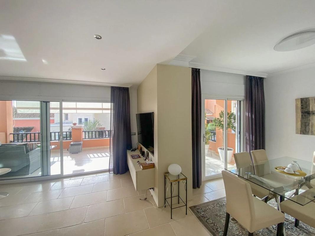 Sprzedaż szeregowego domku w Calle Cobre , Marbella photo 2