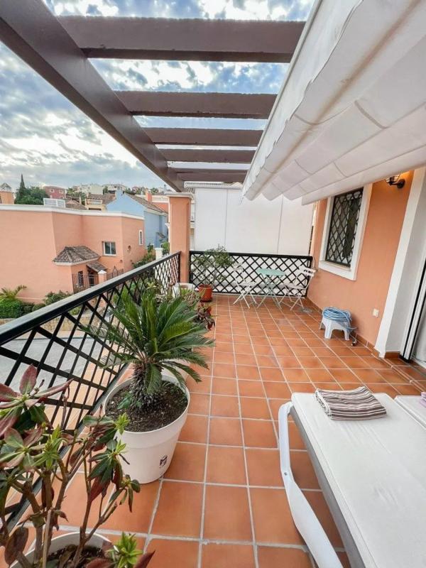 Sprzedaż szeregowego domku w Calle Cobre , Marbella photo 4