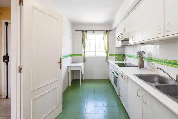 Duplex na sprzedaż w Calle Auriga, 51, Marbella photo 1