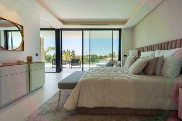 Independent chalet for sale in Barrio Los Naranjos, Marbella
 photo 4
