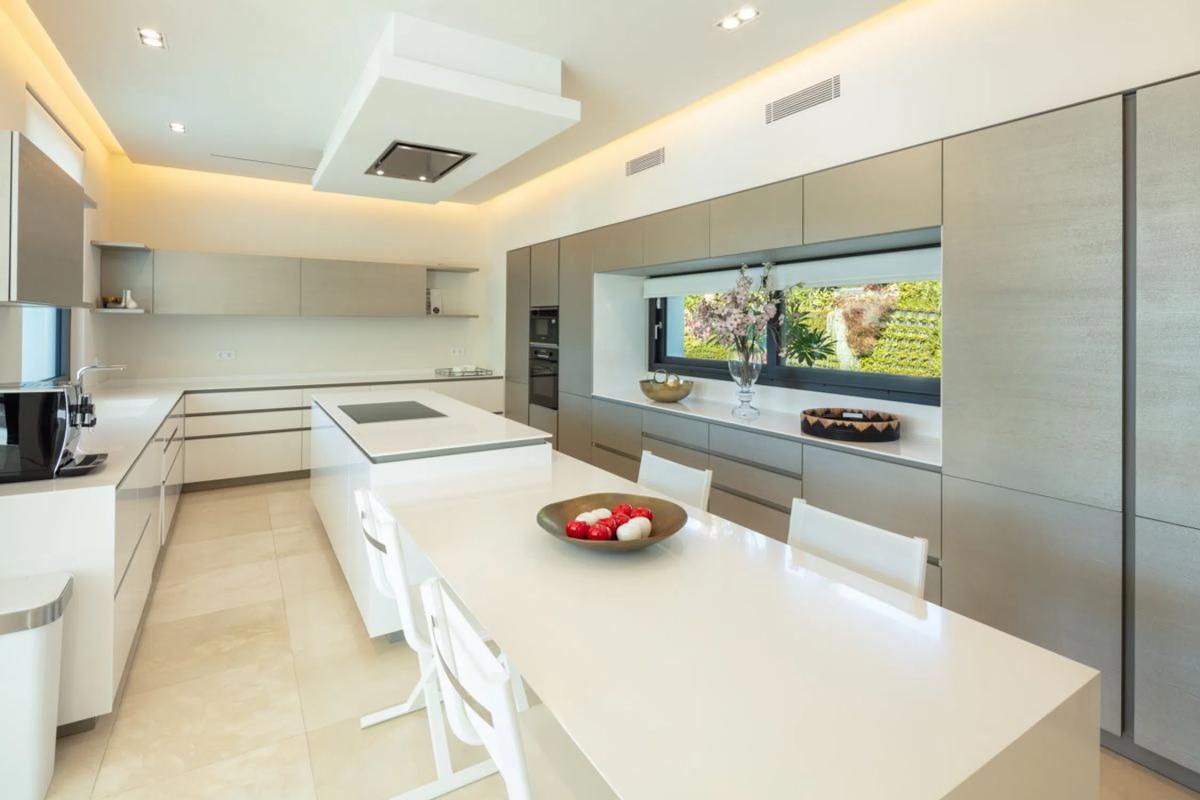 Продажа отдельного шале в Calle Osa Menor 2G, Марбелла photo 5