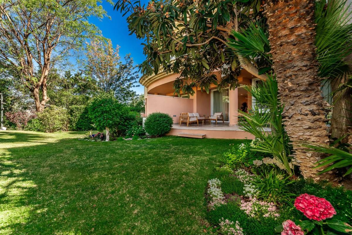 Sprzedaż mieszkania w Barrio Los Naranjos, Marbella
photo 3