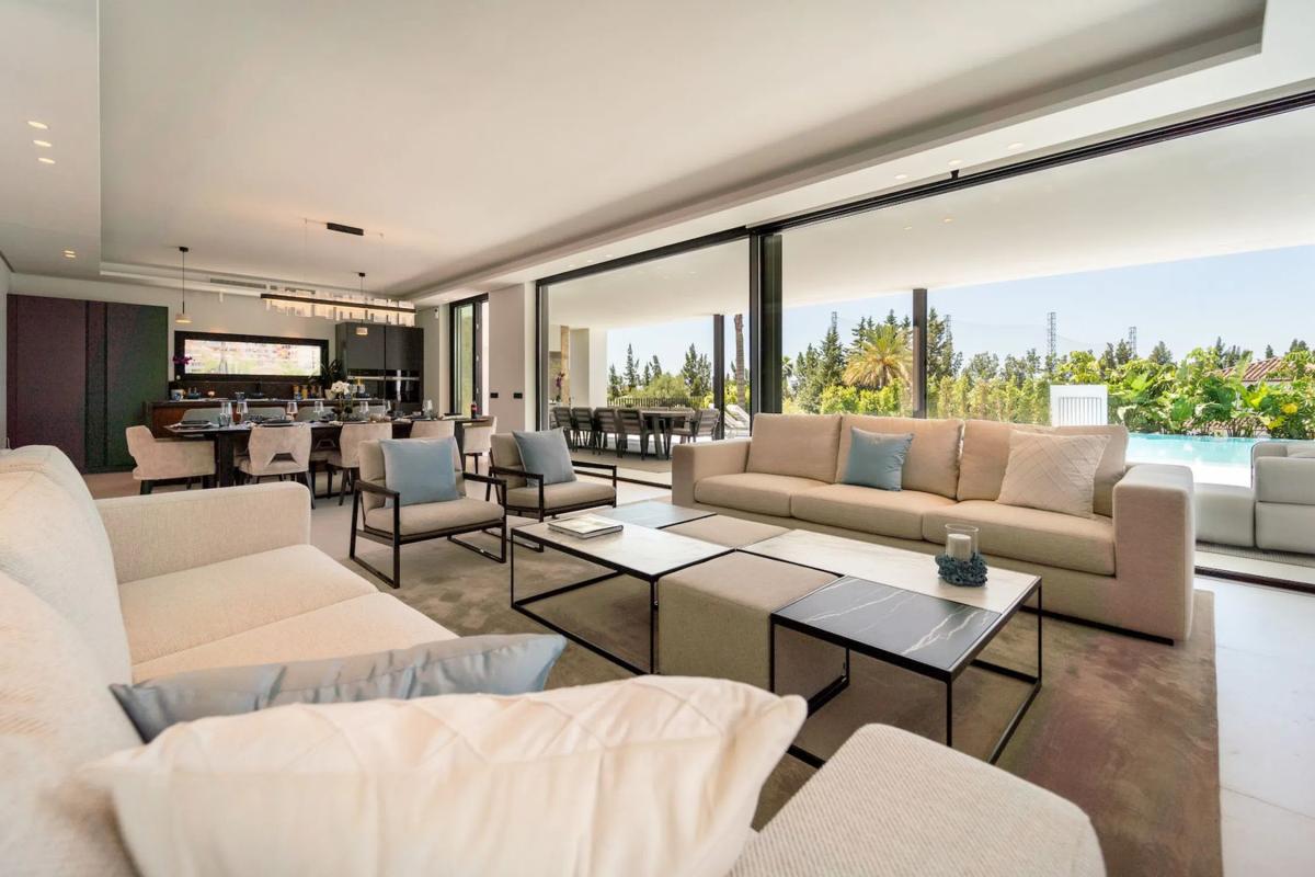 Venta de chalet independiente en Urbanizacion N Andalucia 11F, Marbella
photo 2